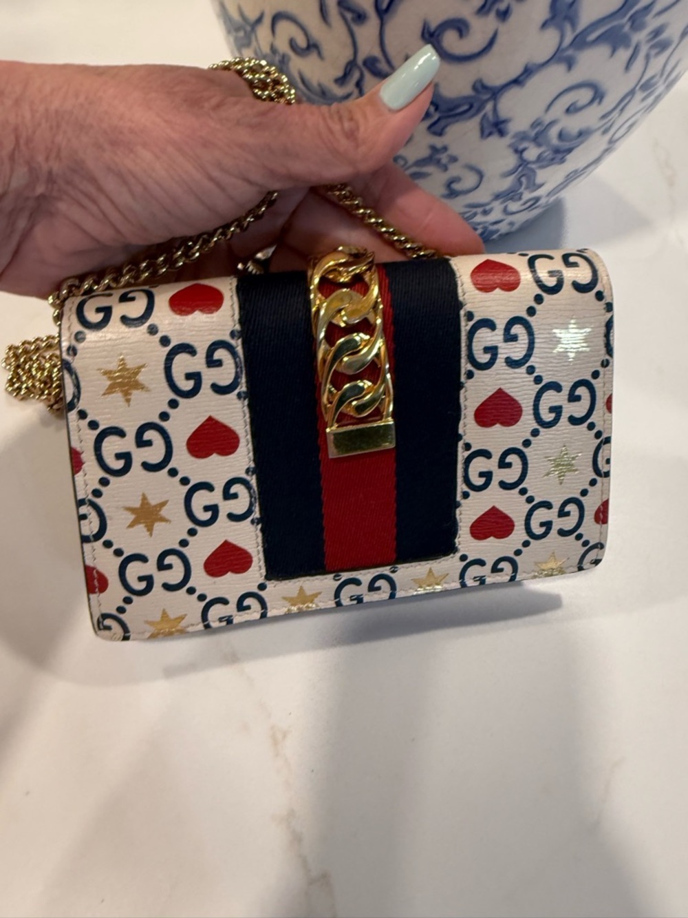 Gucci limited edition Valentine mini crossbody - Picture 2 of 5
